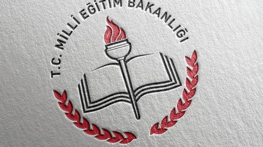 Son dakika: Bakan Sel&ccedil;uk a&ccedil;ıkladı! Bir tatil haberi daha