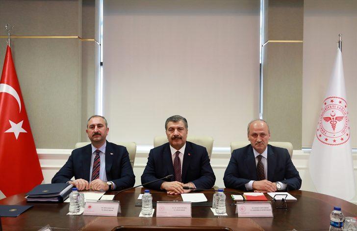 Son dakika: Üç Bakan'dan koronavirüs açıklaması
