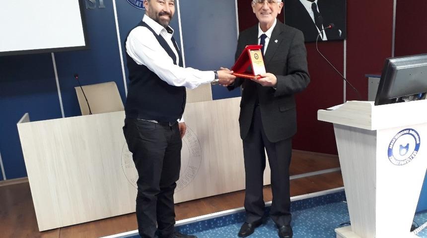 AD&Uuml;&rsquo;de &lsquo;Ziraat M&uuml;hendisliği ve İş Hayatı&rsquo; konulu s&ouml;yleşi ger&ccedil;ekleşti