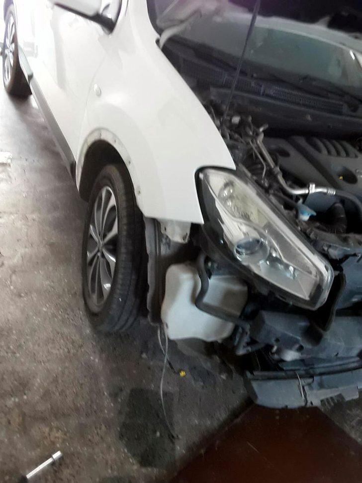 Çekicinin yoldan kaldırdığı aracını dağılmış halde buldu G4