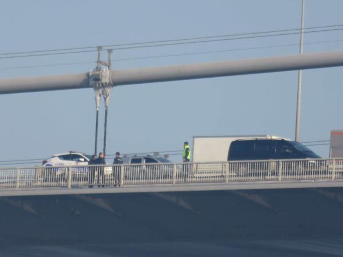 Fatih Sultan Mehmet K&ouml;pr&uuml;s&uuml;'nde intihar!