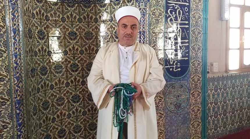 Korona vir&uuml;s tedbirleri kapsamında camilerde kullanılan tespihler toplatıldı