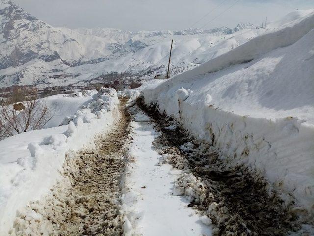 Merzan çiftlik yolu ulaşıma açıldı