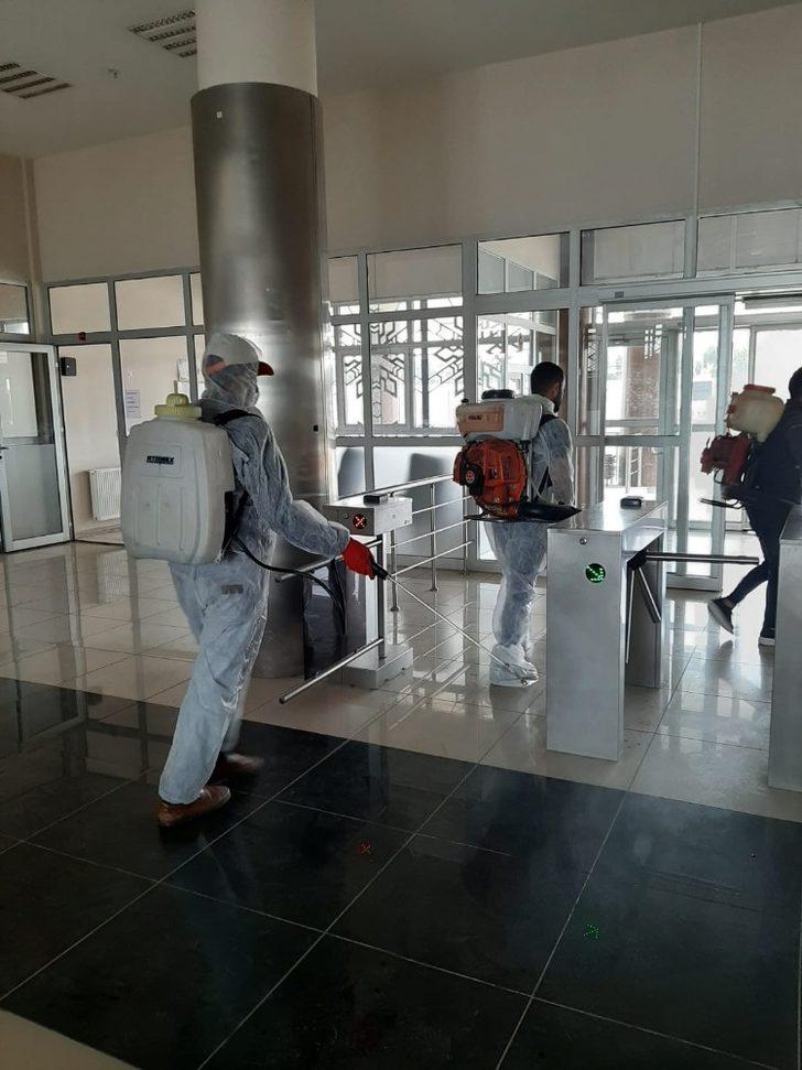 ETÜ kampüsünde ilaçlama ve dezenfekte çalışması yapıldı G4