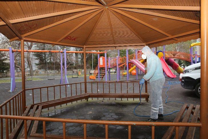 Melikgazi’de okullar ve parklar ilaçlanıyor G1