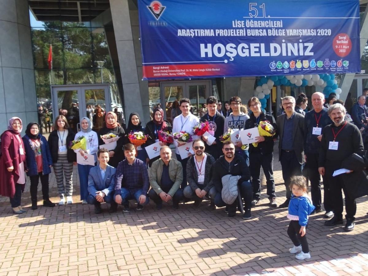 K&uuml;tahya 3 birincilik, 1 &uuml;&ccedil;&uuml;nc&uuml;l&uuml;k elde etti