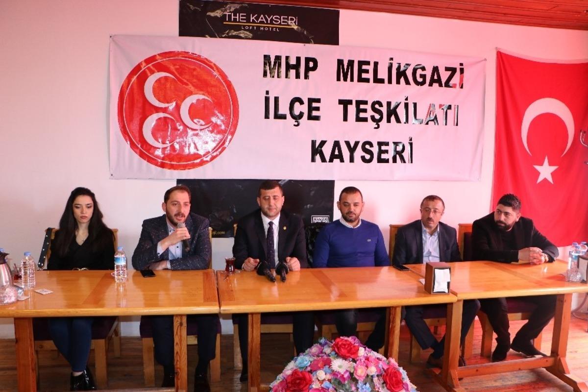 Baki Ersoy: &ldquo;Biz zalimlerin karşısında olacağız, haklı davamızdan da kesinlikle vazge&ccedil;meyeceğiz&rdquo;