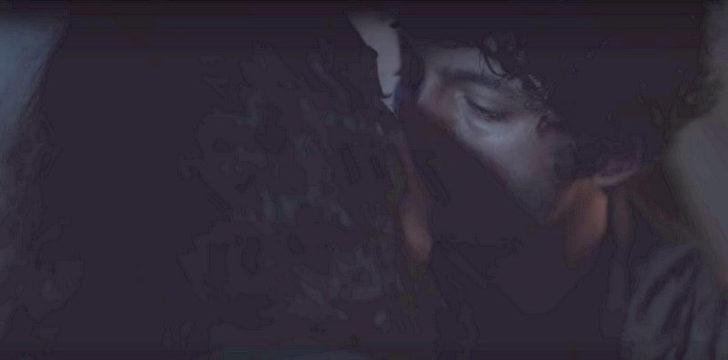 Hazar Ergüçlü'ye sevişme sahneleri soruldu  G1