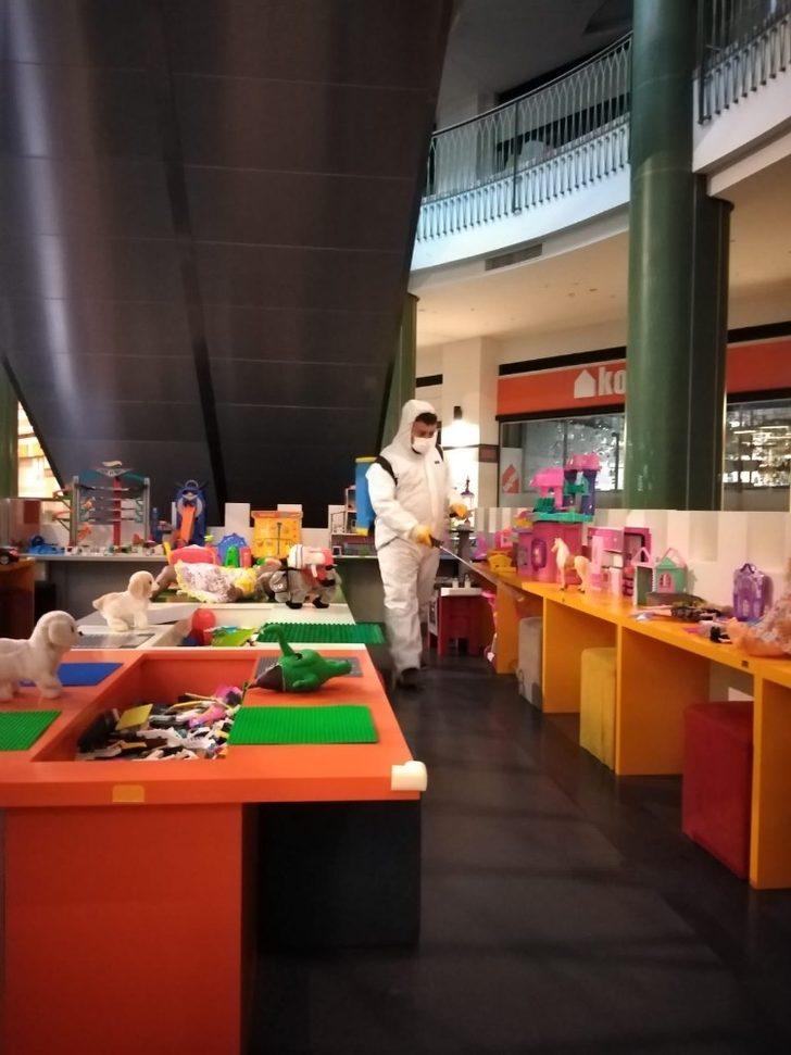 Forum Diyarbakır AVM’de dezenfekte çalışması G2