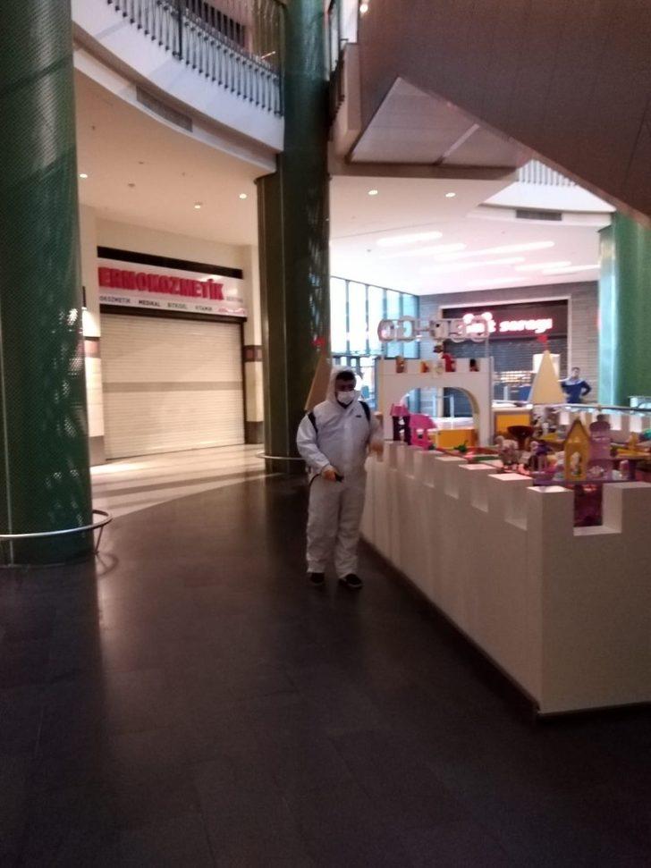 Forum Diyarbakır AVM’de dezenfekte çalışması G3