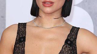 Dua Lipa'dan Orhan Pamuk paylaşımı