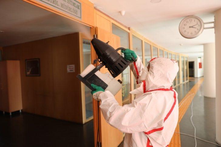 Akhisar Belediyesi koronavirüse karşı mücadeleye devam ediyor G1