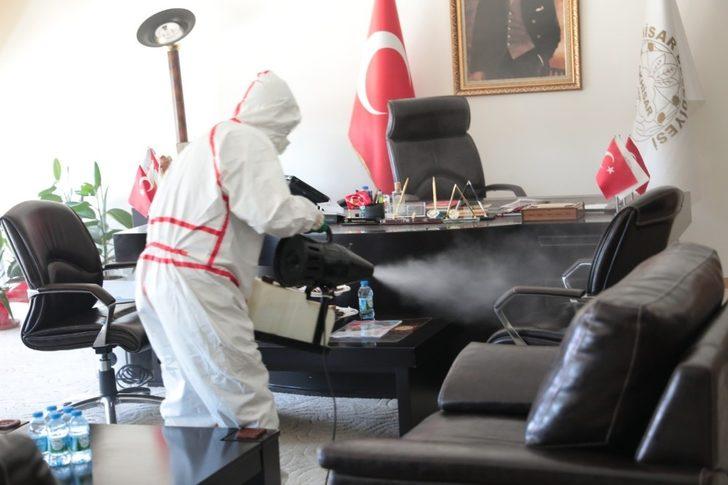 Akhisar Belediyesi koronavirüse karşı mücadeleye devam ediyor G5