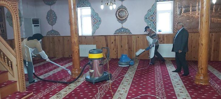 Ormanlı Belediyesi koronavirüs’e karşı tüm beldeyi dezenfekte etti G3