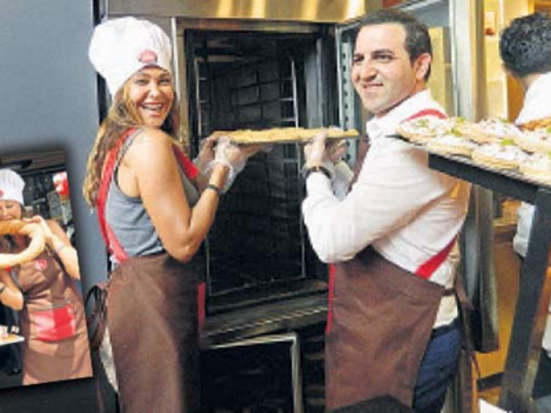 H&uuml;lya Avşar ticarete atıldı