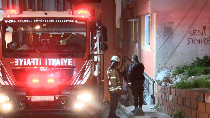 Beyoğlu'nda 5 katlı apartmanda yangın paniği G4