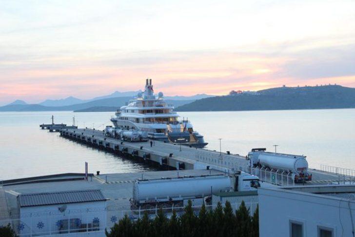 Dubai şeyhinin yatına 2 milyon 200 bin liralık yakıt ikmali G1