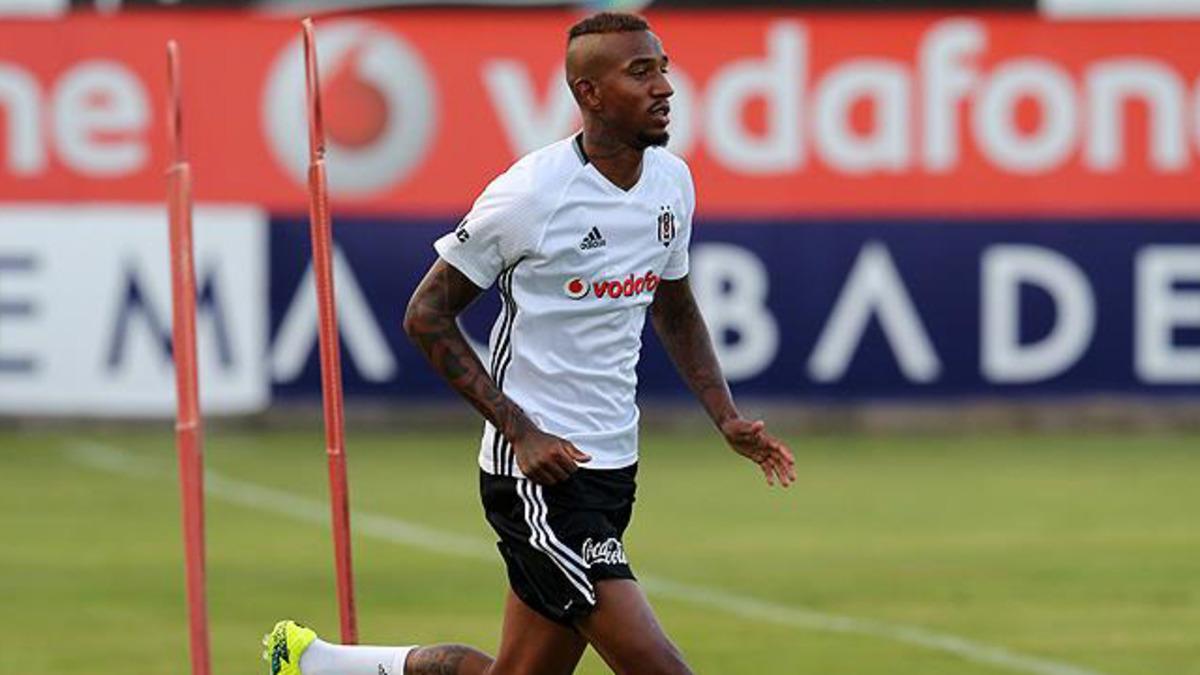 Anderson Talisca'dan Beşiktaş'a mesaj