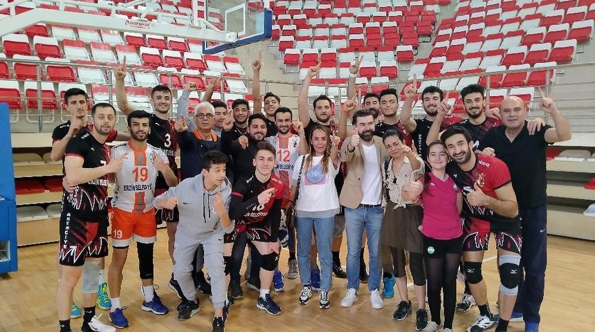 Erzin Yeşilkent Spor Voleybol Takımı 1. Lig&rsquo;de