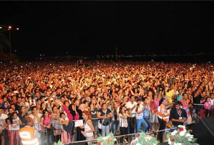 Başkan'dan Hande Yener gafı G4