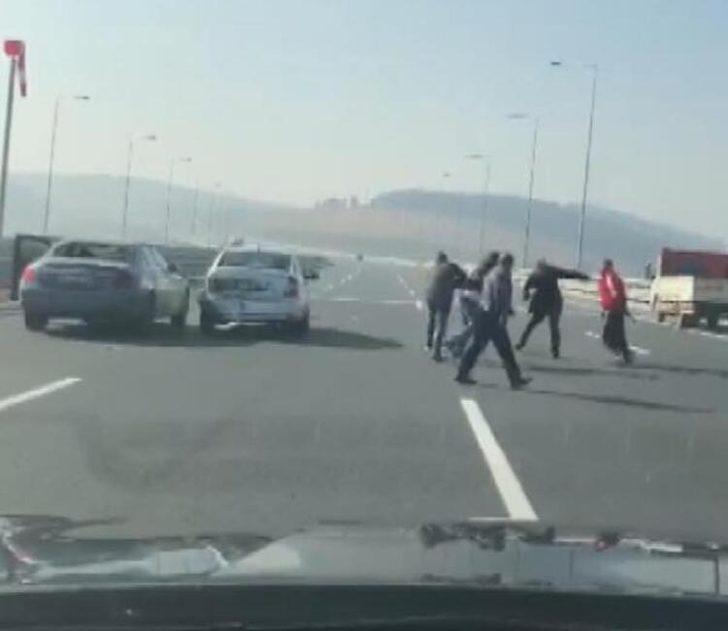 Kaza sonrası birbirlerine girdiler G4