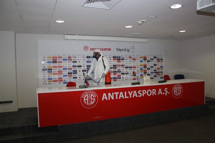 Antalya Stadyumu dezenfekte edildi G4