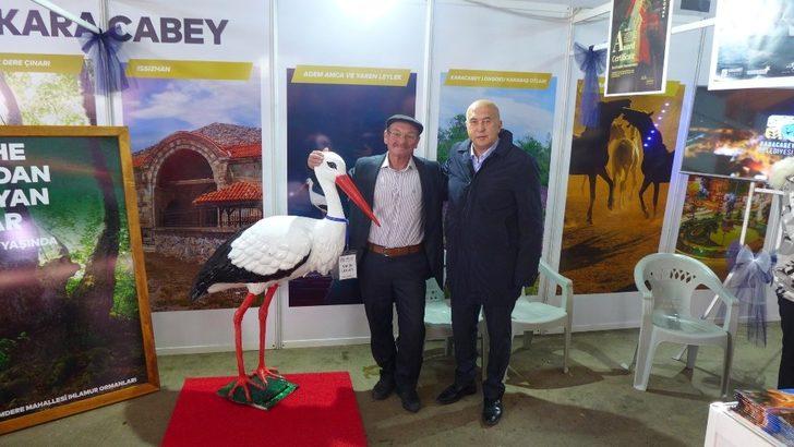 Karacabey’de fuarın gözdeleri Adem Amca ve Çorapçı Parlak oldu G3