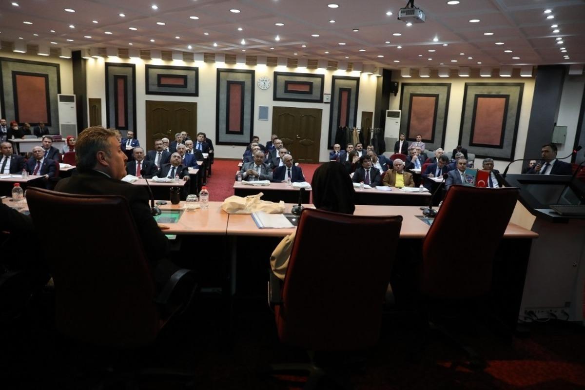 Meclis &uuml;yelerine geri d&ouml;n&uuml;ş&uuml;m anlatıldı