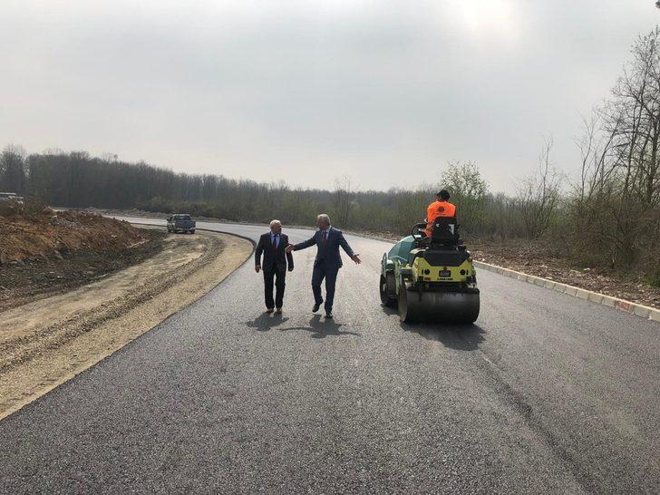 Başkan Babaoğlu, asfalt çalışmalarını yerinde inceledi G4