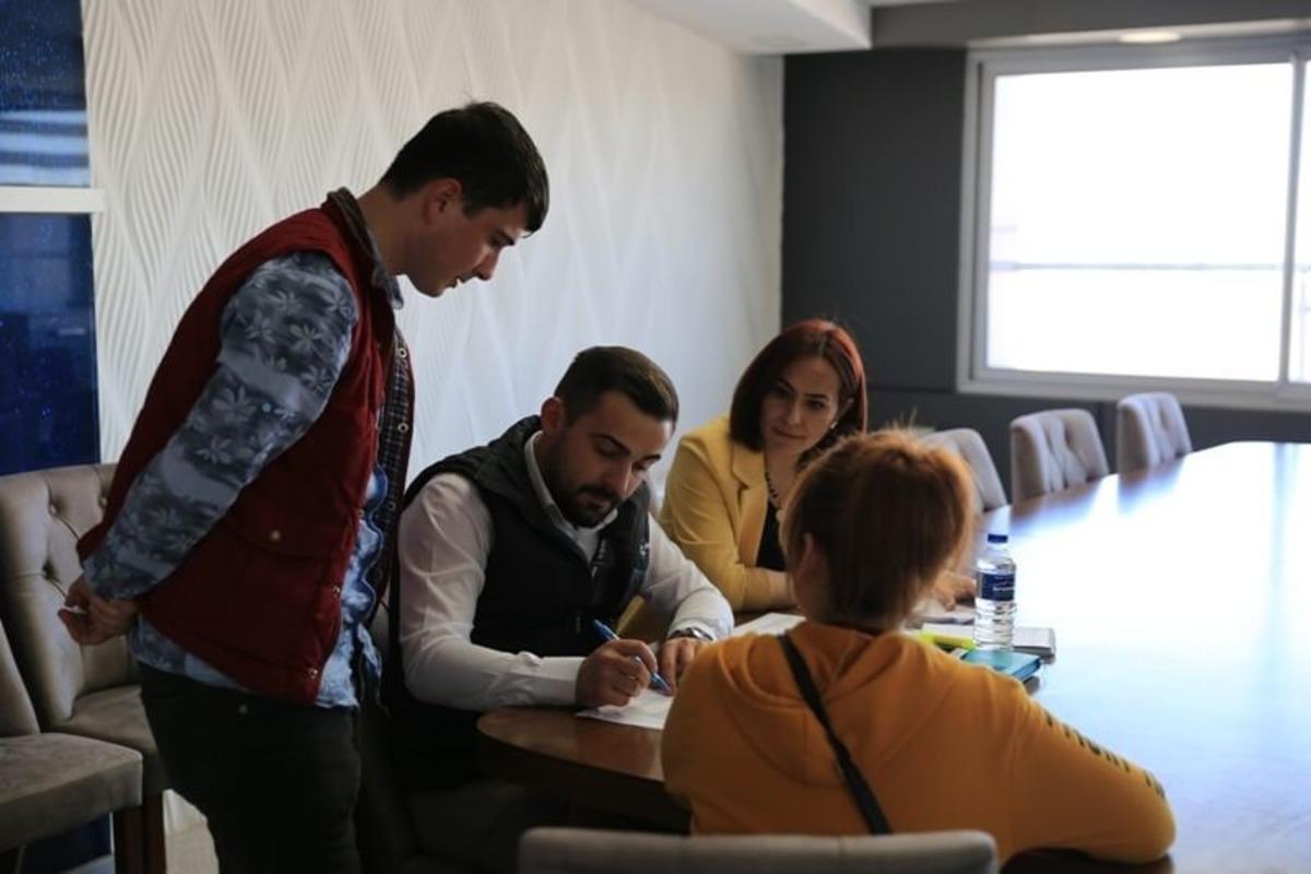 Belediye işveren ile iş&ccedil;i arasında k&ouml;pr&uuml; oluyor