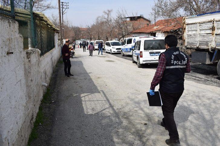 Komşuların kavgasında silahlar konuştu: 5 yaralı G3