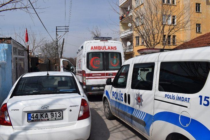 Komşuların kavgasında silahlar konuştu: 5 yaralı G4