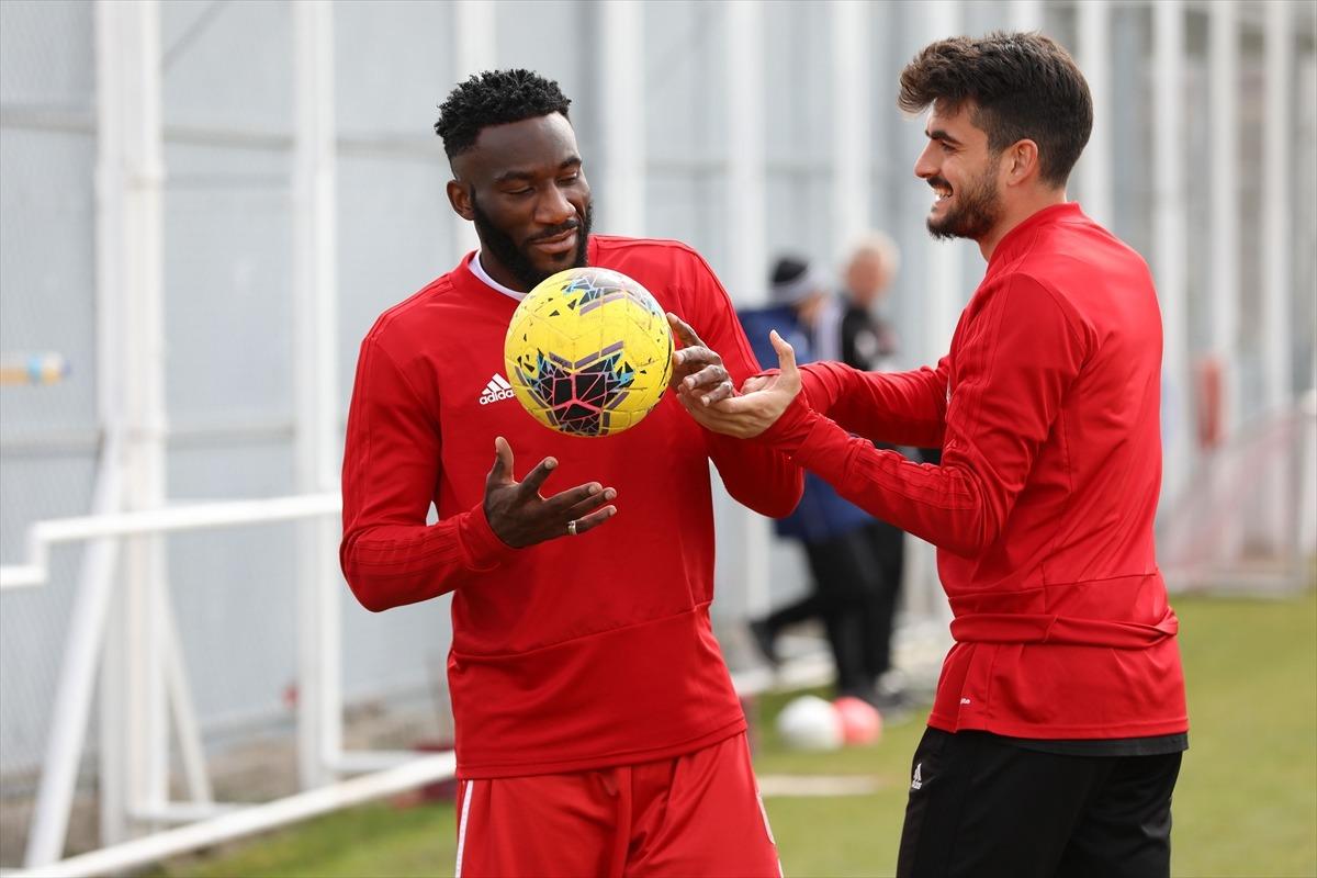 Sivasspor, Antalyaspor ma&ccedil;ına hazır