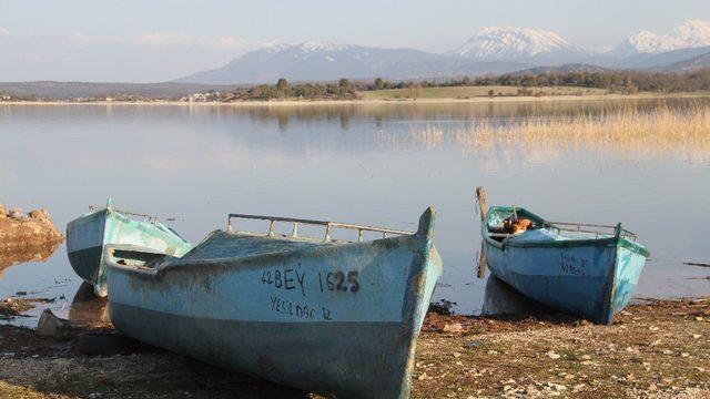 Beyşehir Gölü’nde su ürünleri avlanma yasağı başladı