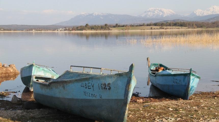 Beyşehir G&ouml;l&uuml;&rsquo;nde su &uuml;r&uuml;nleri avlanma yasağı başladı