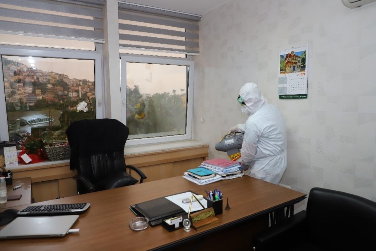Alanya&rsquo;da dezenfektasyon işlemleri devam ediyor