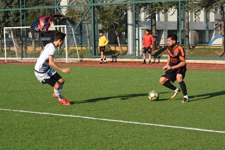 Lider Isparta Emrespor farklı kazandı G3