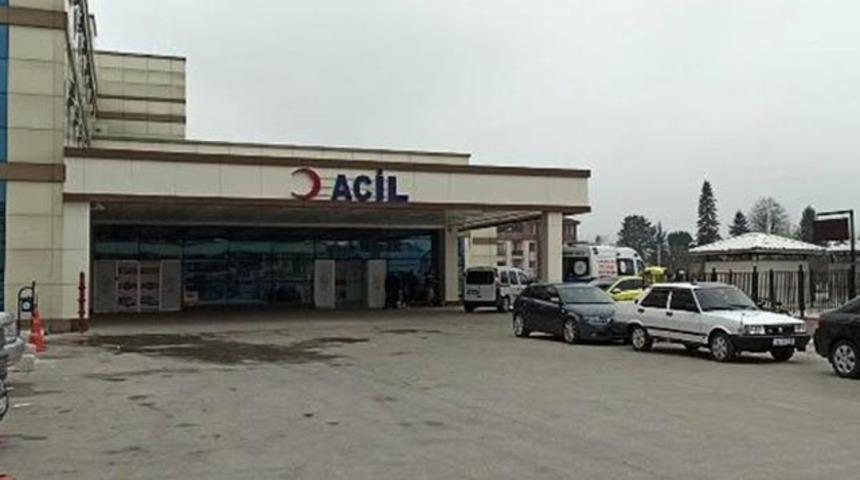 Koronavir&uuml;s ş&uuml;phesi taşıyan kızını hastaneden ka&ccedil;ırmaya &ccedil;alışmıştı! Valilik'ten a&ccedil;ıklama