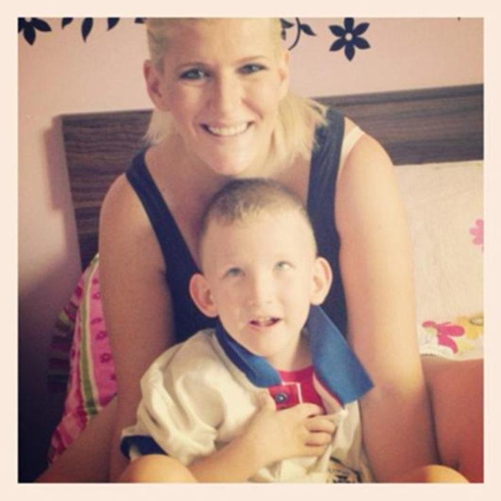 Özge Uzun ve Volkan Üst boşandı G4