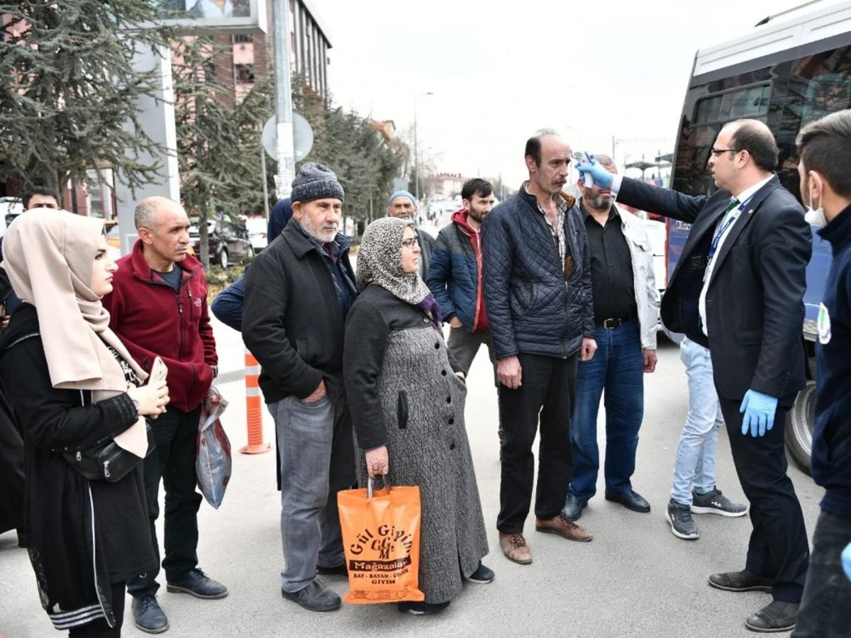 Mamak Belediyesi vatandaşların ateşini &ouml;l&ccedil;&uuml;yor