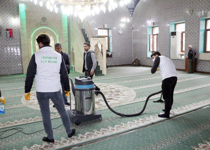 Yenişehir’de ibadethaneler dezenfekte edildi G1