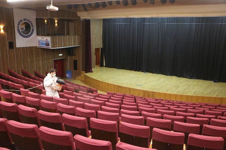 Kartal’da korona virüsüne karşı dezenfeksiyon çalışmaları devam ediyor G3