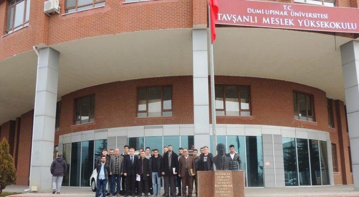 Tavşanlı MYO’ya Hibrit Otomobil bağışı G5