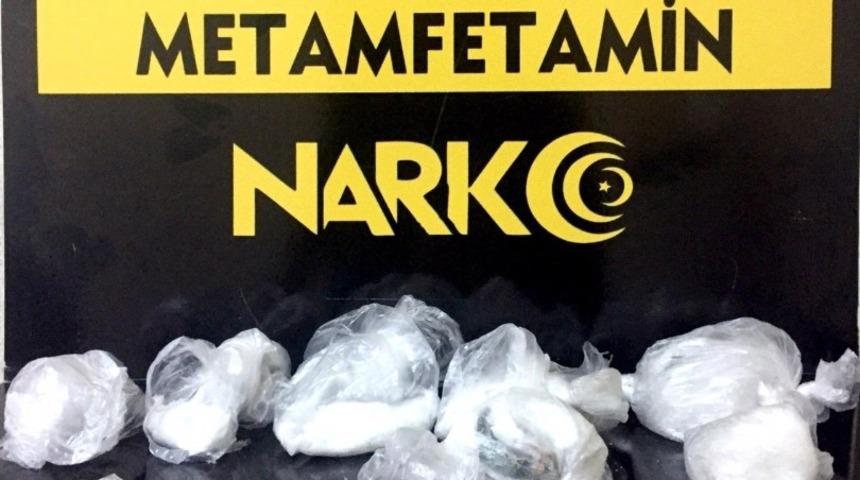 Bitlis&rsquo;te 107 gram metanfetamin ele ge&ccedil;irildi