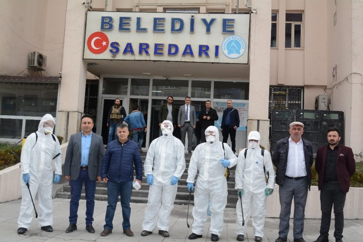 Hakkari&rsquo;de korona vir&uuml;s&uuml;ne karşı dezenfekte &ccedil;alışması
