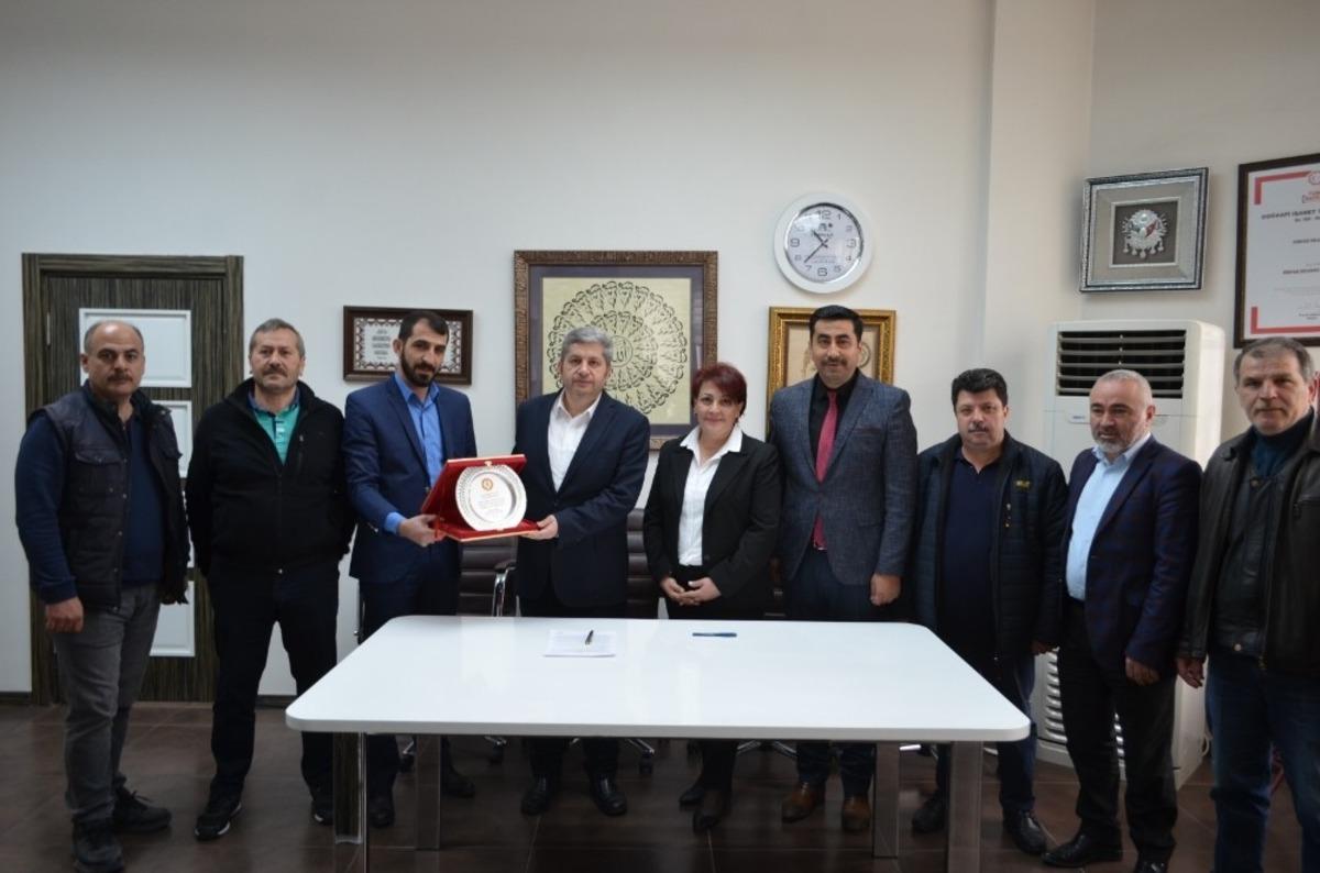 B&uuml;nyan Beediyesi Halıcılık Tur. A.Ş.&rsquo;de imzalar atıldı