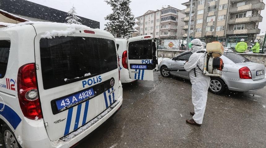 Polis ara&ccedil;larına dezenfekte