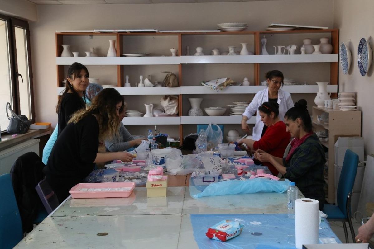 Aksaray belediyesi eğitim faaliyetlerine ara verdi