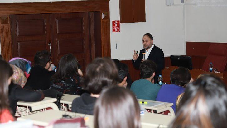 Atatürk Üniversitesi’nde Suriye, Libya ve Ortadoğu konuşuldu G4