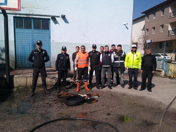 Daday’da İlçe Emniyet Amirliğinde yangın tatbikatı yapıldı G5